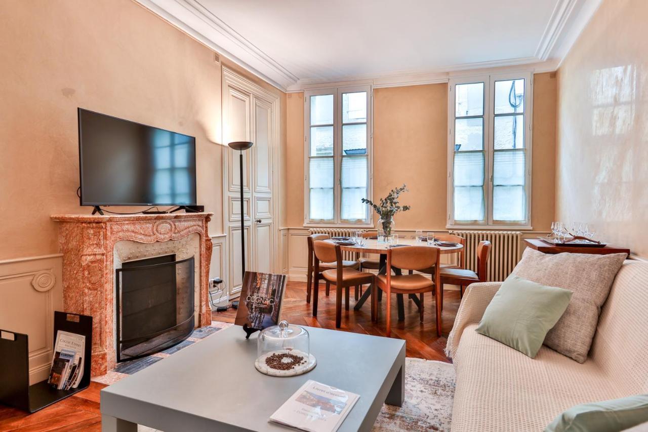 Le Cordon Bleu # Vieux-Cognac # Jardin Apartment Bagian luar foto